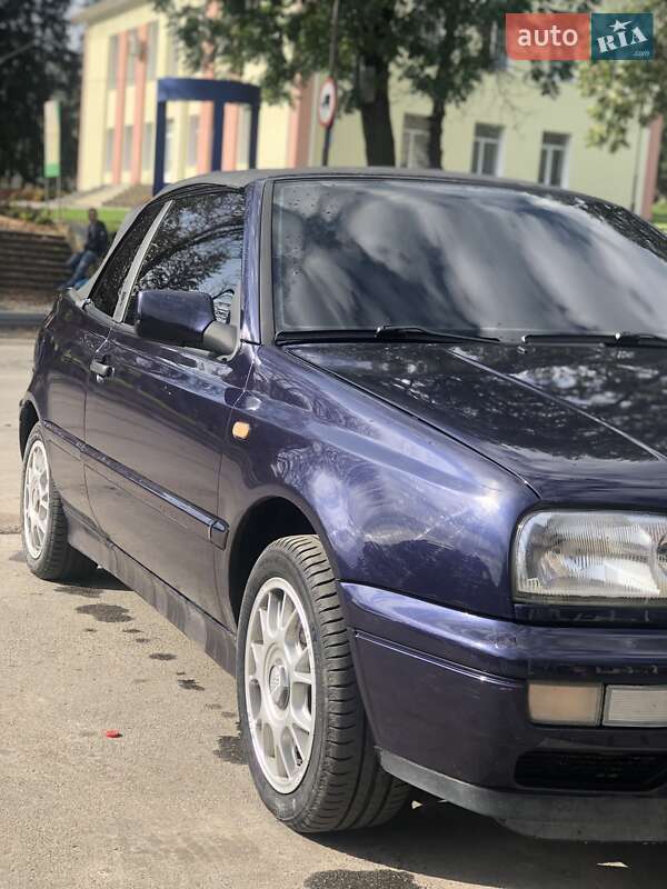 Кабріолет Volkswagen Golf 1996 в Бару