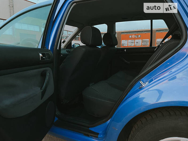 Хэтчбек Volkswagen Golf 1999 в Житомире