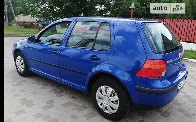 Хэтчбек Volkswagen Golf 1999 в Житомире