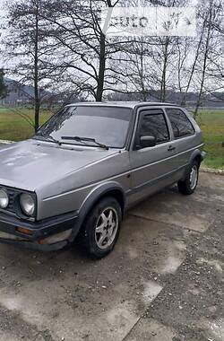 Хетчбек Volkswagen Golf 1988 в Виноградові