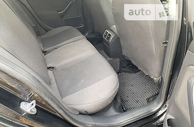 Універсал Volkswagen Golf 2013 в 