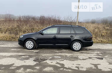 Універсал Volkswagen Golf 2013 в 