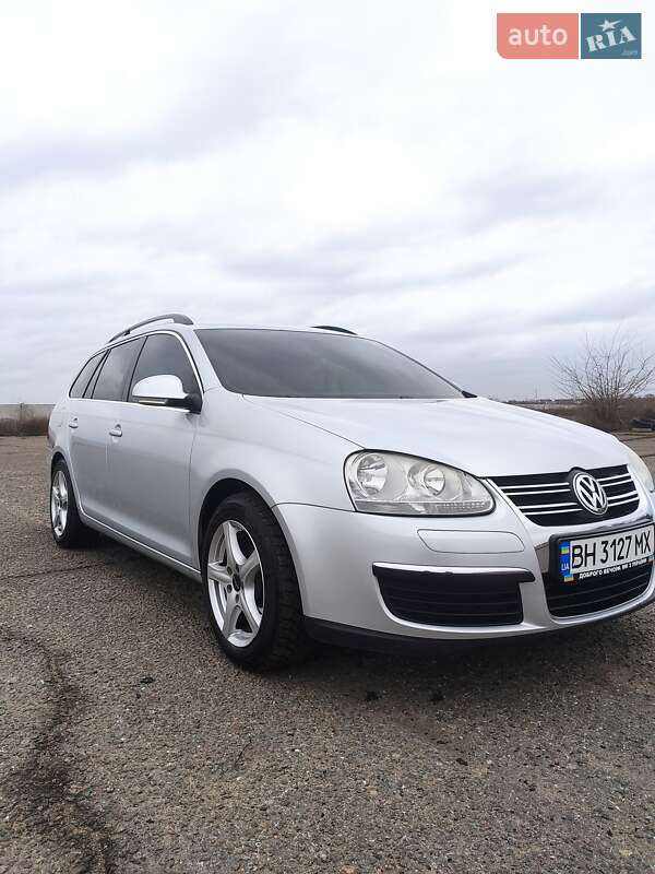 Універсал Volkswagen Golf 2008 в Одесі