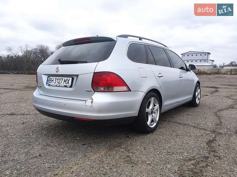 Універсал Volkswagen Golf 2008 в Одесі