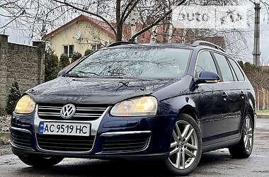 Универсал Volkswagen Golf 2008 в Ровно