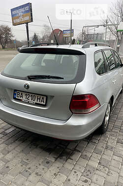 Универсал Volkswagen Golf 2009 в Кропивницком