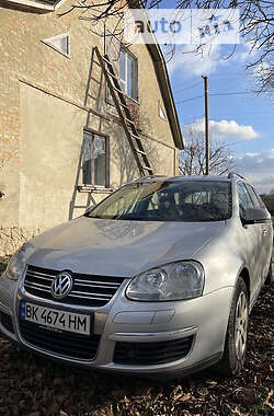 Универсал Volkswagen Golf 2008 в Ровно