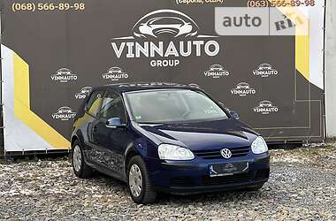 Хэтчбек Volkswagen Golf 2004 в Виннице