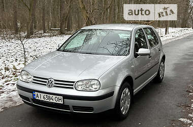 Хэтчбек Volkswagen Golf 2002 в Виннице