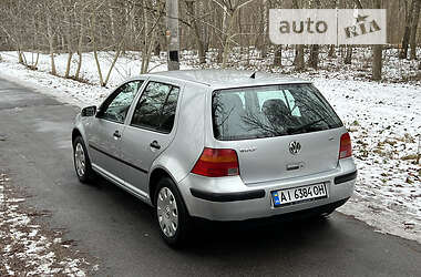 Хэтчбек Volkswagen Golf 2002 в Виннице