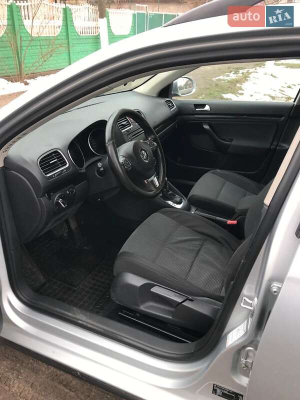 Універсал Volkswagen Golf 2012 в Ізмаїлі