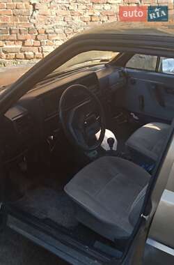 Хэтчбек Volkswagen Golf 1987 в Львове