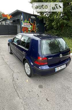 Хетчбек Volkswagen Golf 2000 в Києві