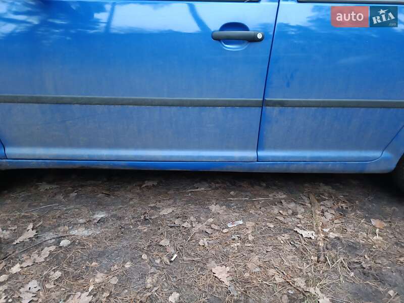 Универсал Volkswagen Golf 2000 в Иванкове