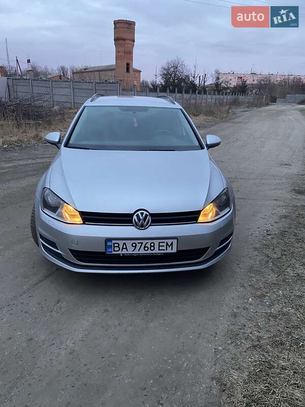 Універсал Volkswagen Golf 2013 в Олександрівці