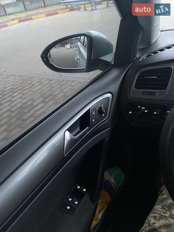 Універсал Volkswagen Golf 2013 в Олександрівці