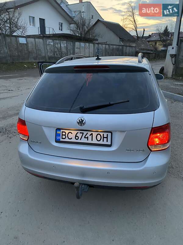 Універсал Volkswagen Golf 2008 в Львові