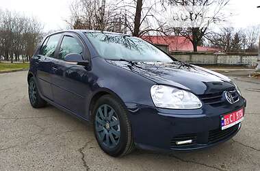 Хетчбек Volkswagen Golf 2008 в Ромнах