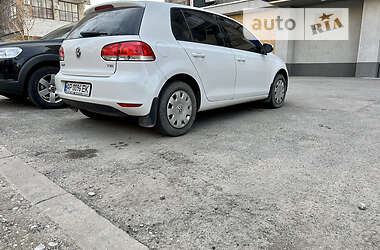 Хетчбек Volkswagen Golf 2011 в Запоріжжі