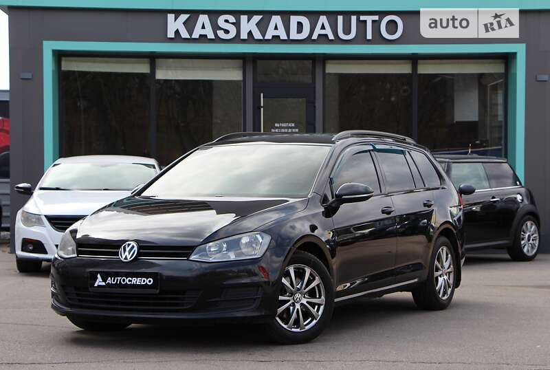 Універсал Volkswagen Golf 2013 в Харкові