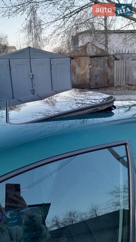 Хетчбек Volkswagen Golf 1998 в Києві