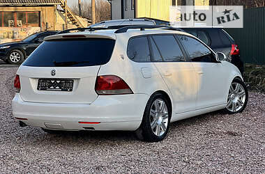 Универсал Volkswagen Golf 2012 в Дрогобыче