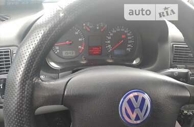 Универсал Volkswagen Golf 2001 в Трускавце