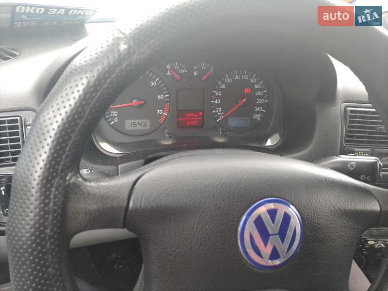 Volkswagen Golf 2001