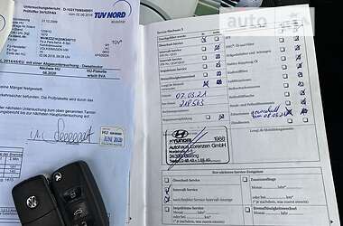 Хэтчбек Volkswagen Golf 2009 в 