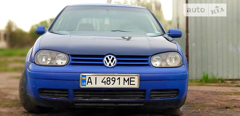 Хэтчбек Volkswagen Golf 1998 в Киеве