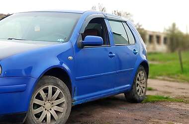 Хэтчбек Volkswagen Golf 1998 в Киеве