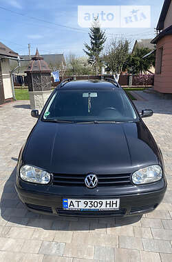 Універсал Volkswagen Golf 2005 в Івано-Франківську