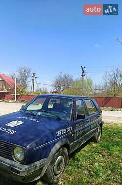Хэтчбек Volkswagen Golf 1992 в 