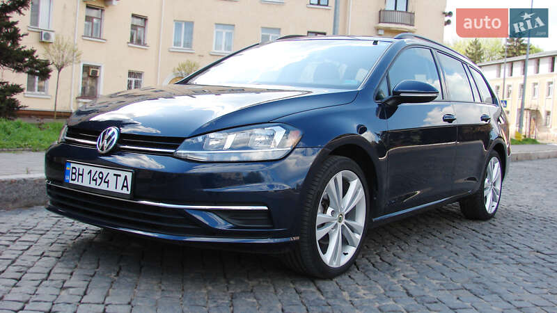 Універсал Volkswagen Golf 2018 в Одесі