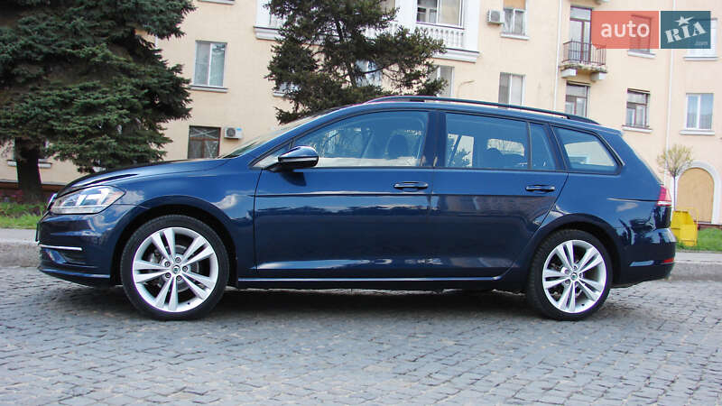 Універсал Volkswagen Golf 2018 в Одесі