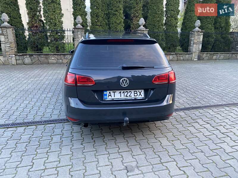Універсал Volkswagen Golf 2015 в Надвірній