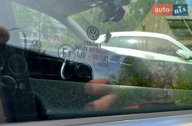 Універсал Volkswagen Golf 2011 в Києві