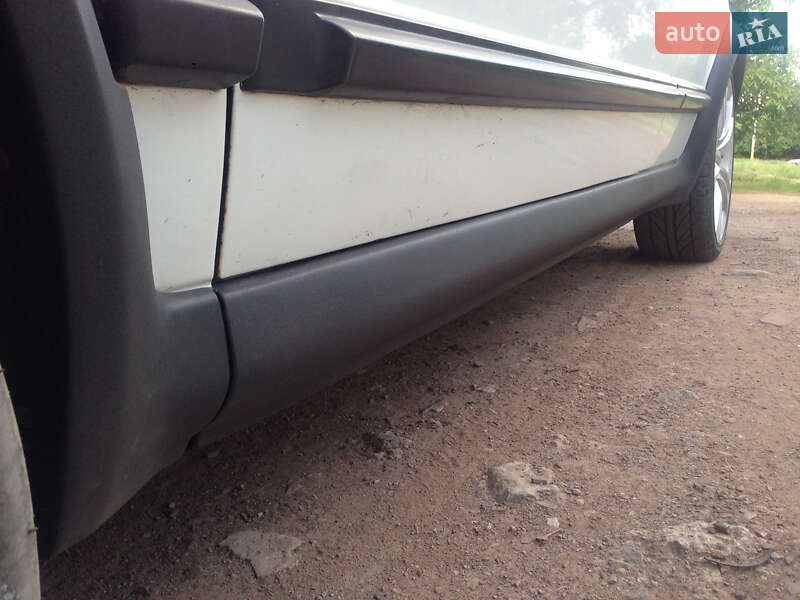 Хэтчбек Volkswagen Golf 1987 в Кривом Роге