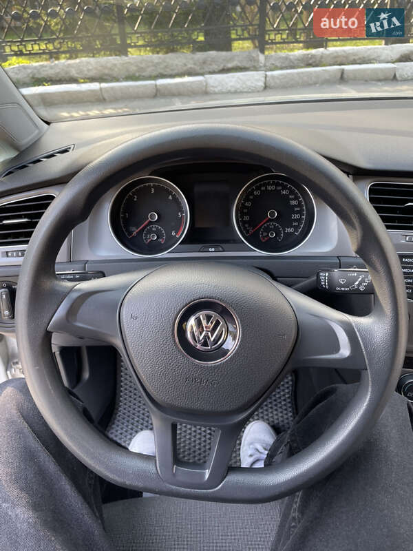 Универсал Volkswagen Golf 2014 в Хмельнике фото 26 Универсал Volkswagen Golf 2014 в Хмельнике