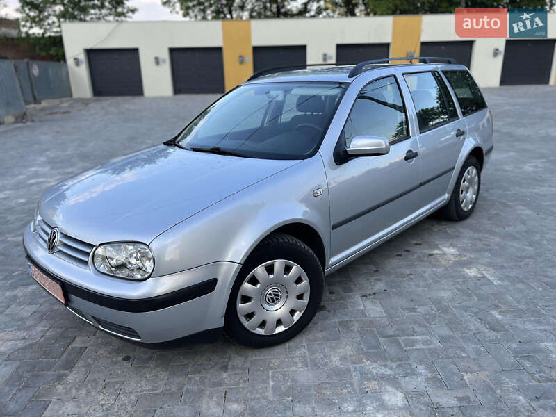 Универсал Volkswagen Golf 2000 в Луцке