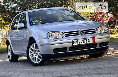 Хетчбек Volkswagen Golf 2003 в Дрогобичі