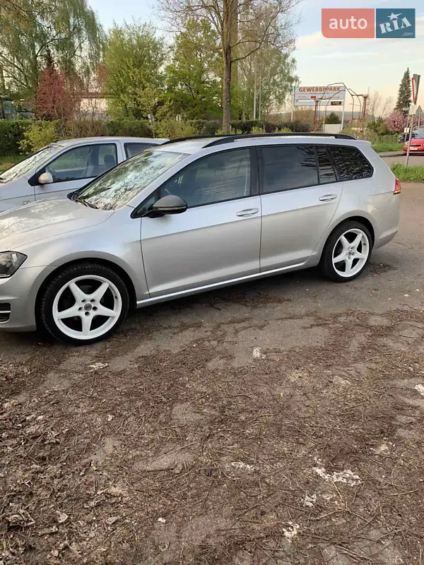 Volkswagen Golf 2016 VIN WVWZZZAUZHP017547 фото оголошення 8 з 45