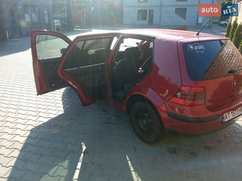 Хетчбек Volkswagen Golf 1999 в Коломиї