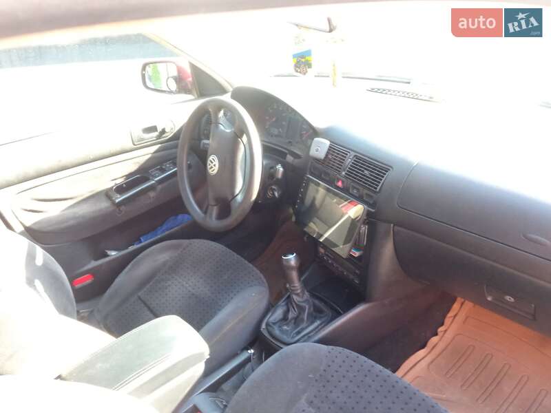 Хетчбек Volkswagen Golf 1999 в Коломиї