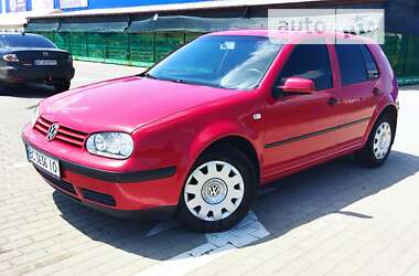 Хетчбек Volkswagen Golf 2003 в Дрогобичі