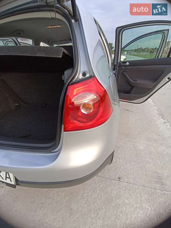 Хэтчбек Volkswagen Golf 2006 в Умани фото 8 Хэтчбек Volkswagen Golf 2006 в Умани