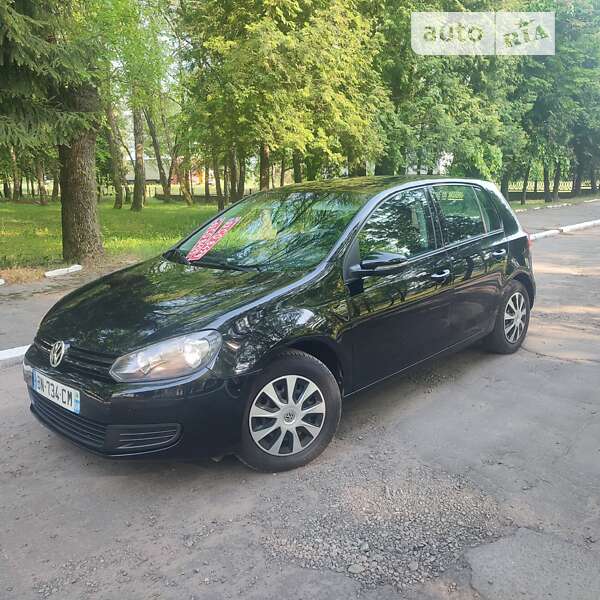 Хэтчбек Volkswagen Golf 2011 в Ковеле