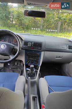 Хэтчбек Volkswagen Golf 1999 в Николаеве