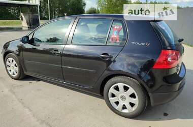 Хэтчбек Volkswagen Golf 2007 в 