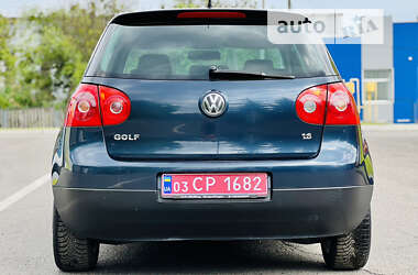 Хэтчбек Volkswagen Golf 2007 в Лубнах